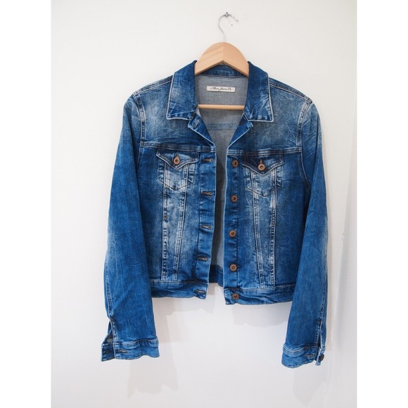 Mavi Jeans Co Jackets & Blazers - Mavi Jeans Co Denim Jacket Blue Wash Distressed Button Front Trucker‎ Style